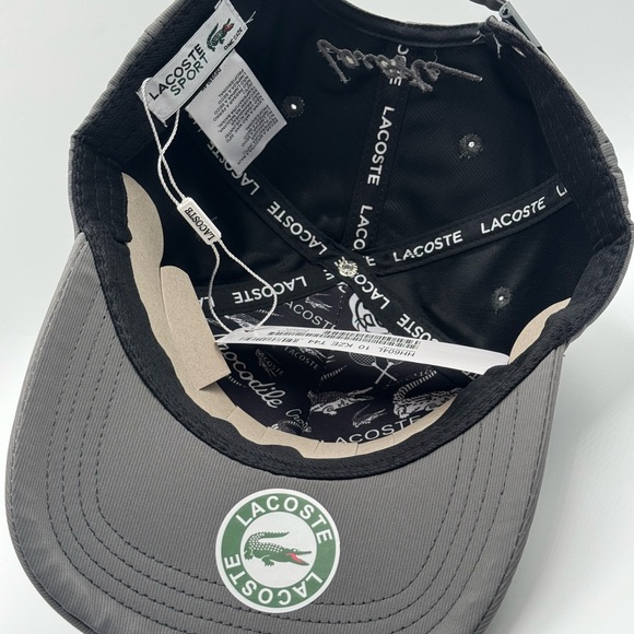 Lacoste Cap - Picture 8 of 8